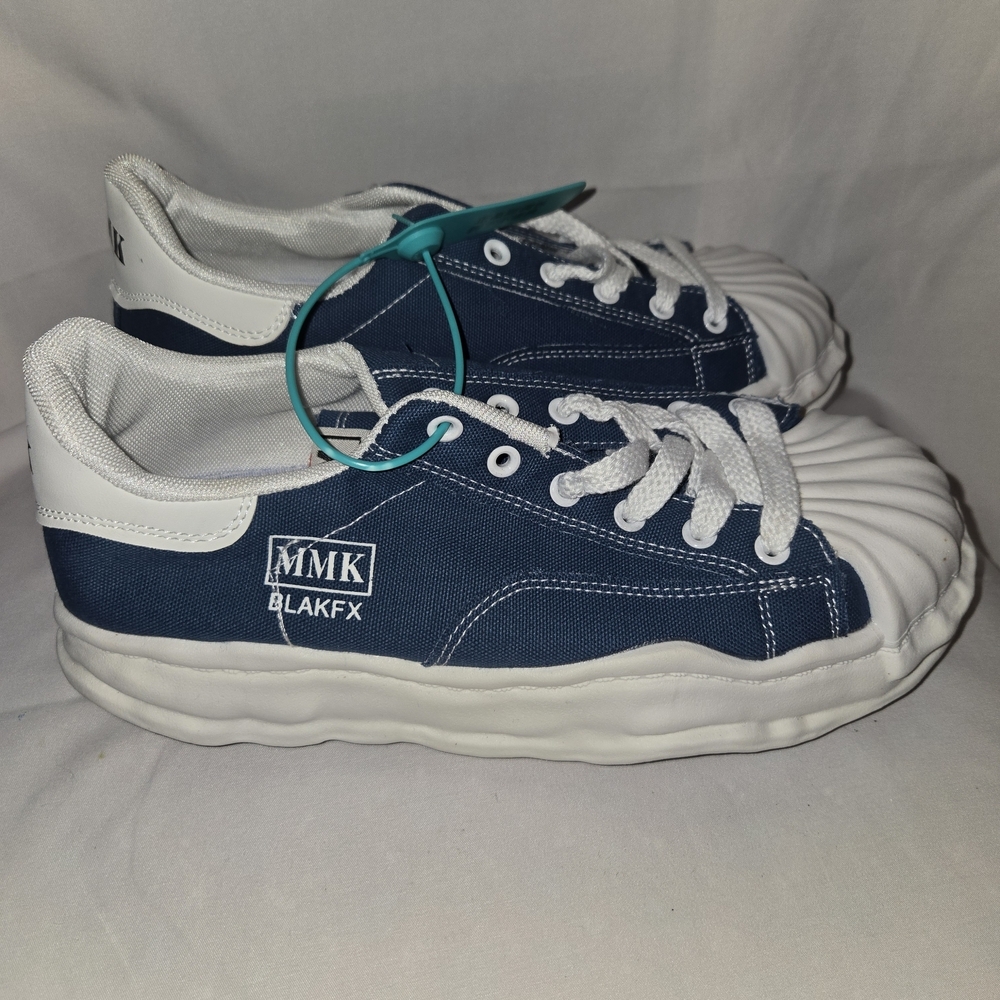 10 MMK BLAKFX Shoes